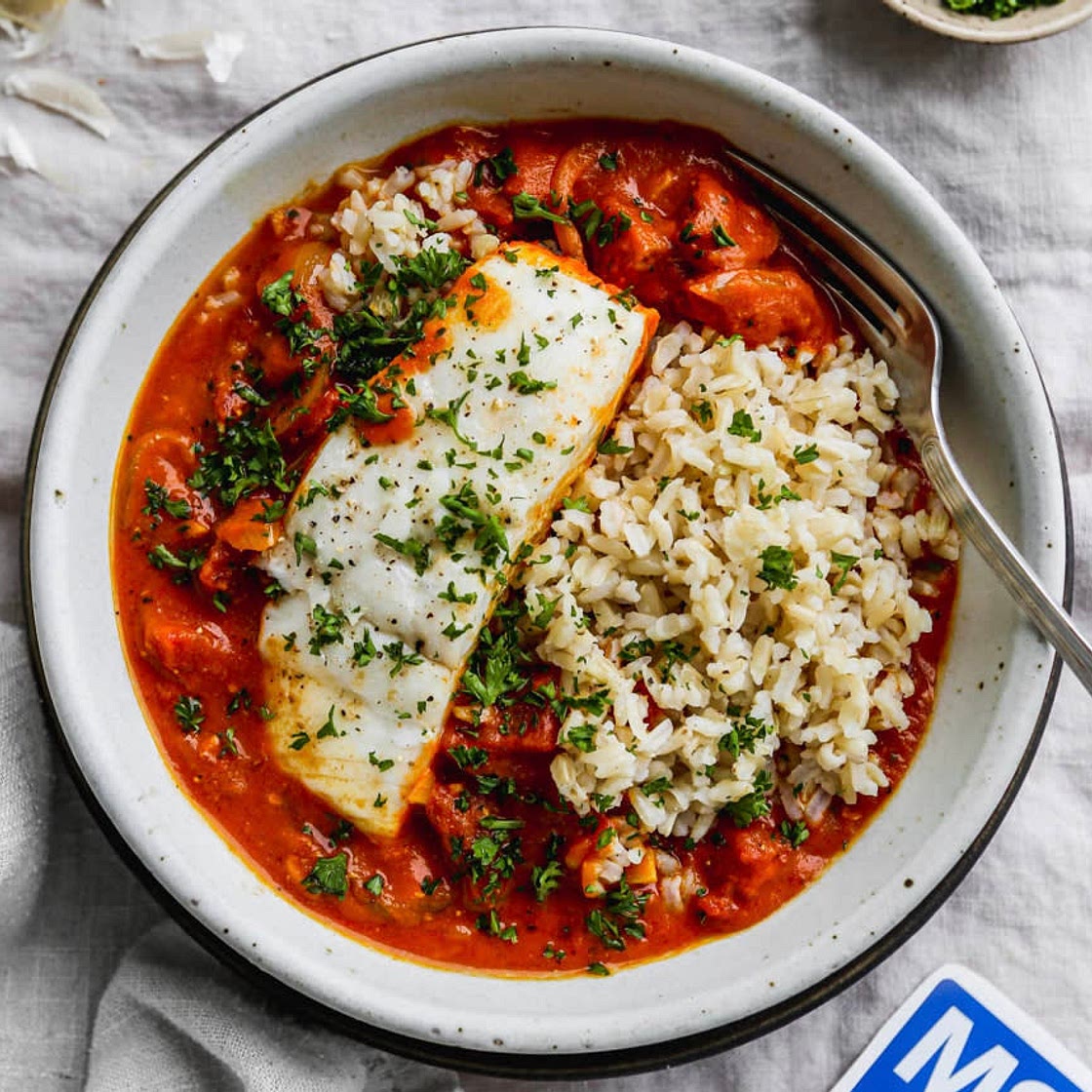 Tomato halibut curry