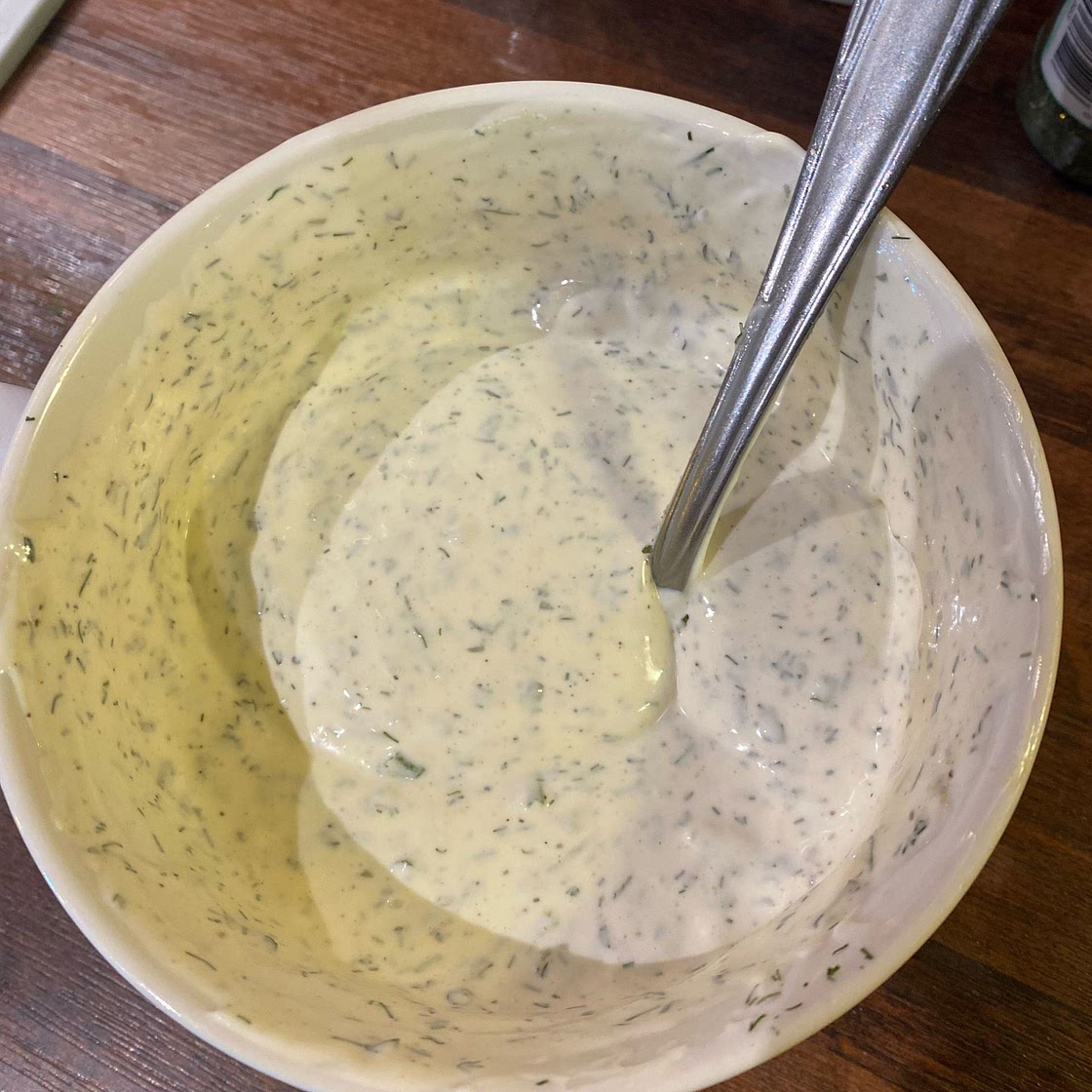 Low Carb Keto Ranch Dressing (Quick & Easy)