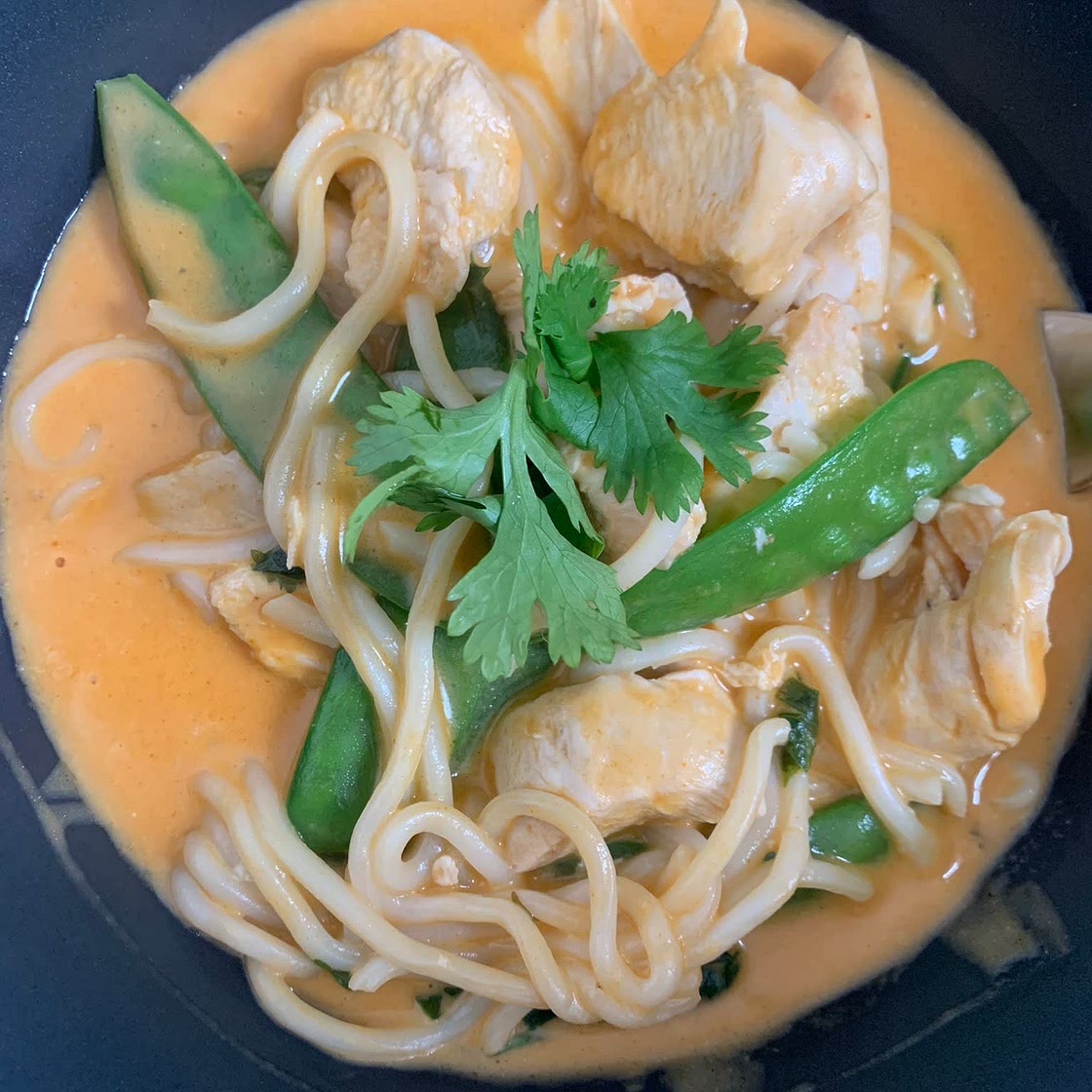 Red Thai chicken curry