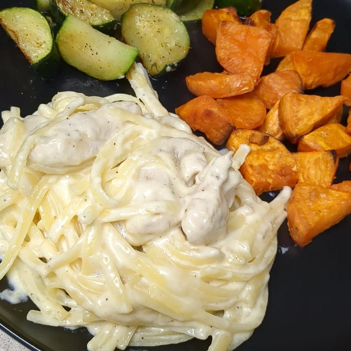 Chicken Fettuccine Alfredo