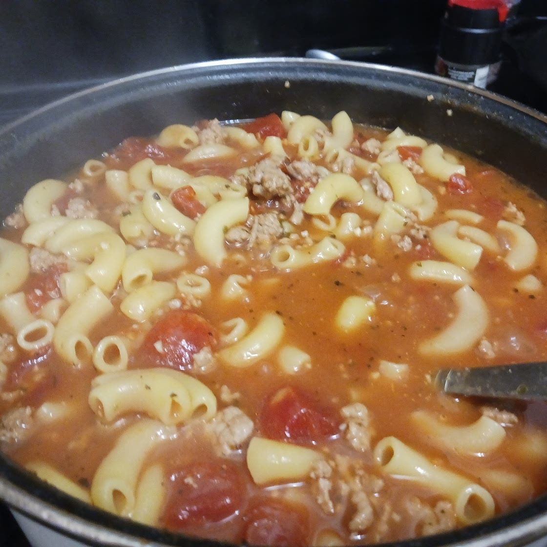 Macaroni Tomato & Turkey Soup