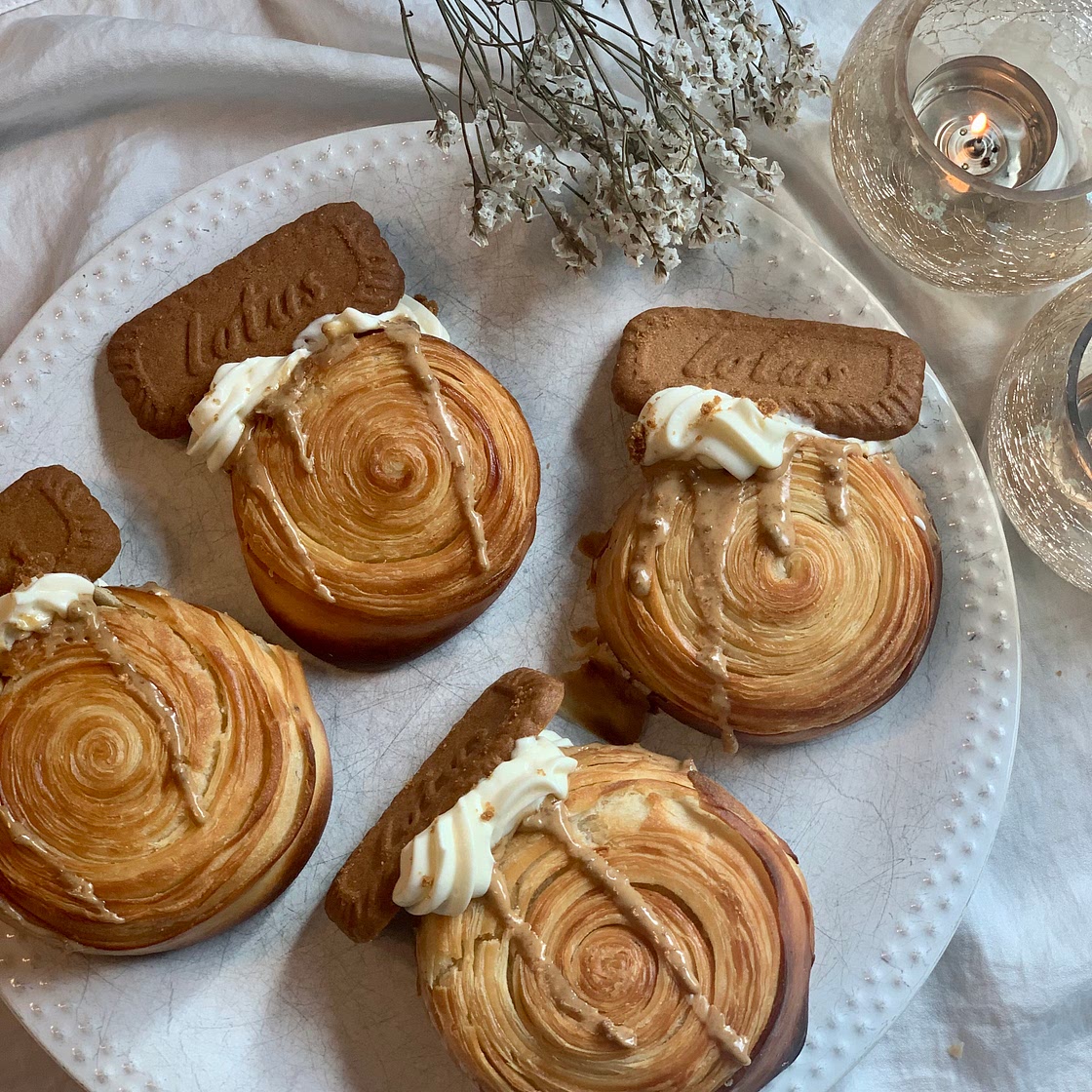 Lotus suprême croissant