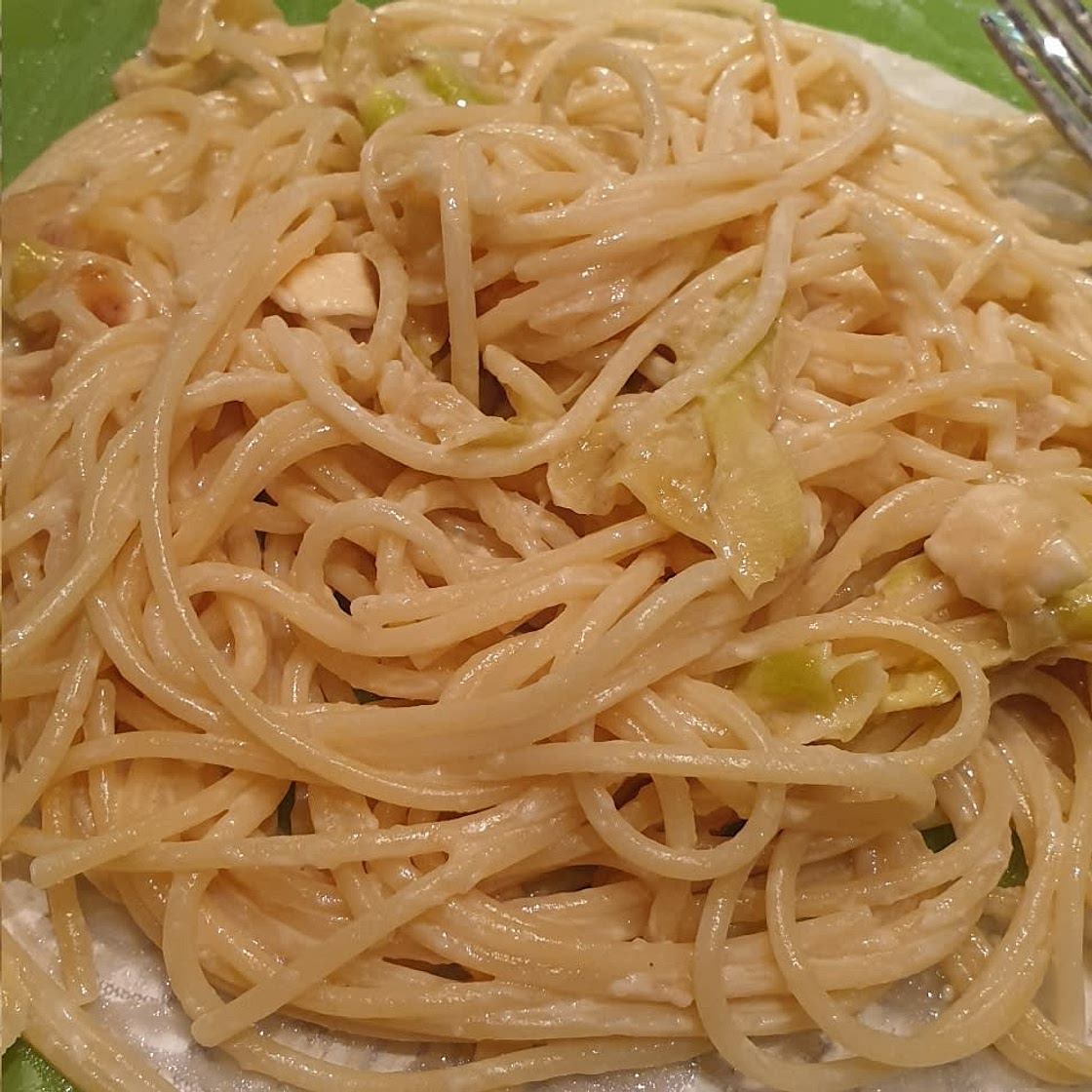 Spaghetti aux courgettes chèvre miel