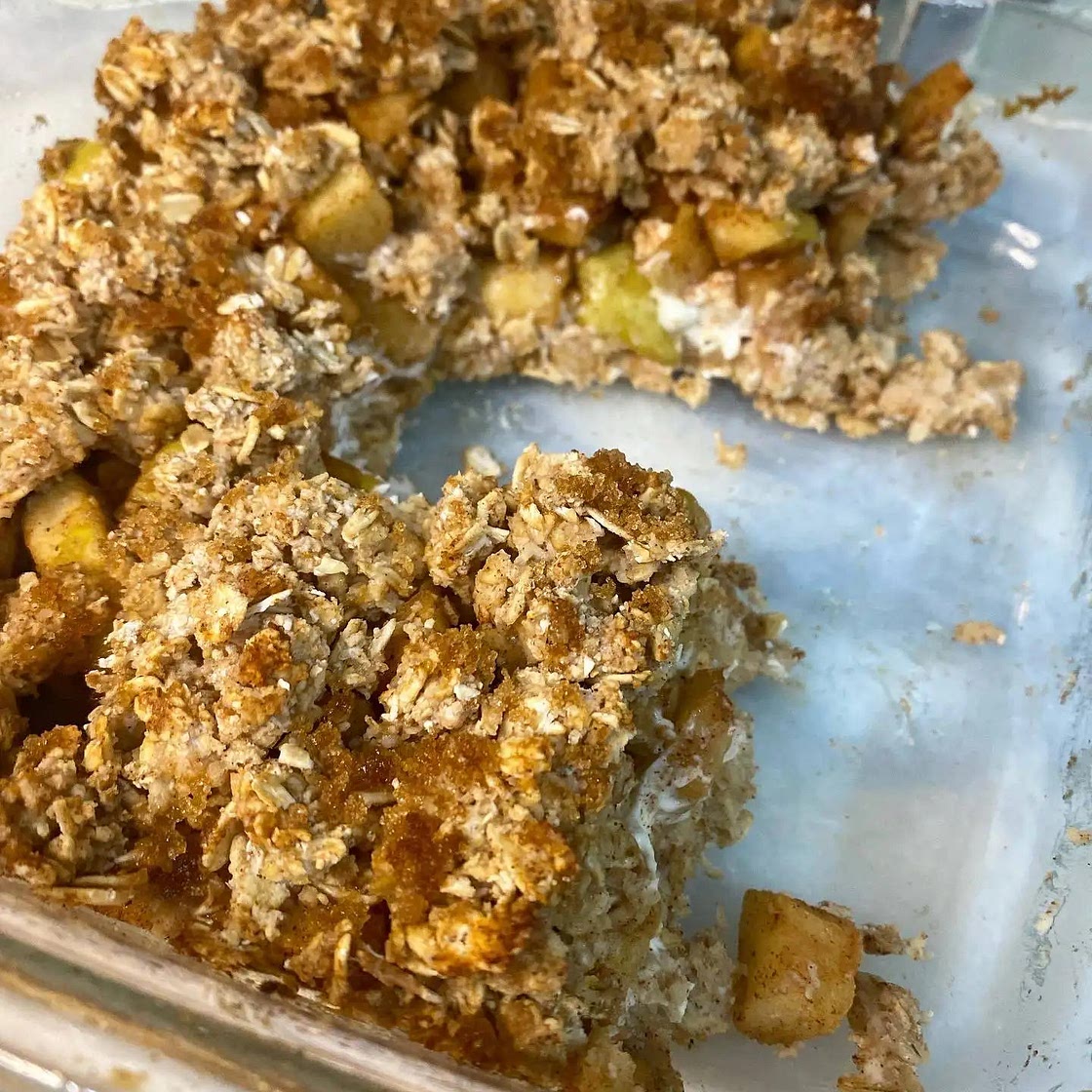 Skinny Caramel Apple Cheesecake Bars