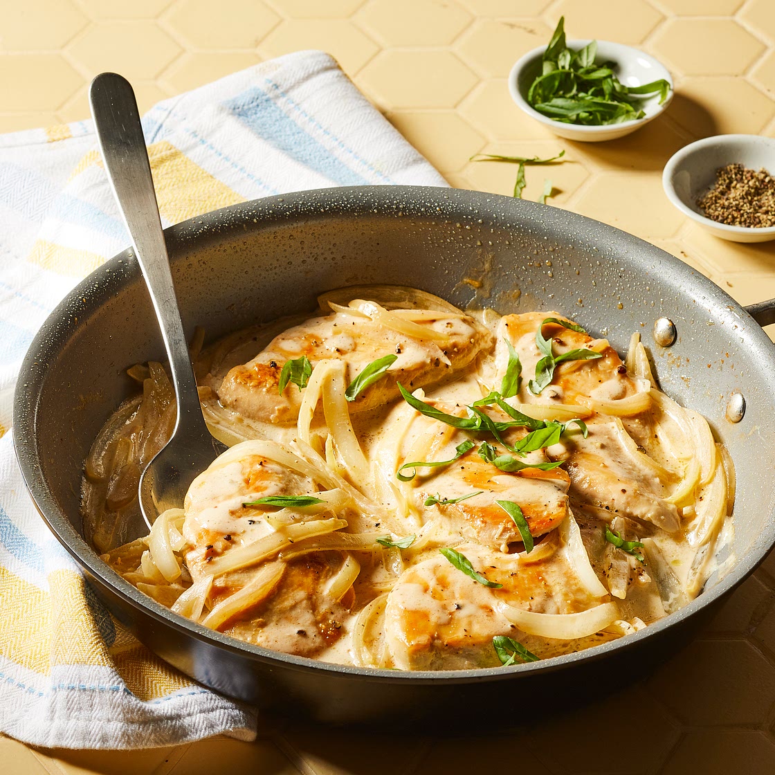 Skillet Sour Cream & Onion Chicken