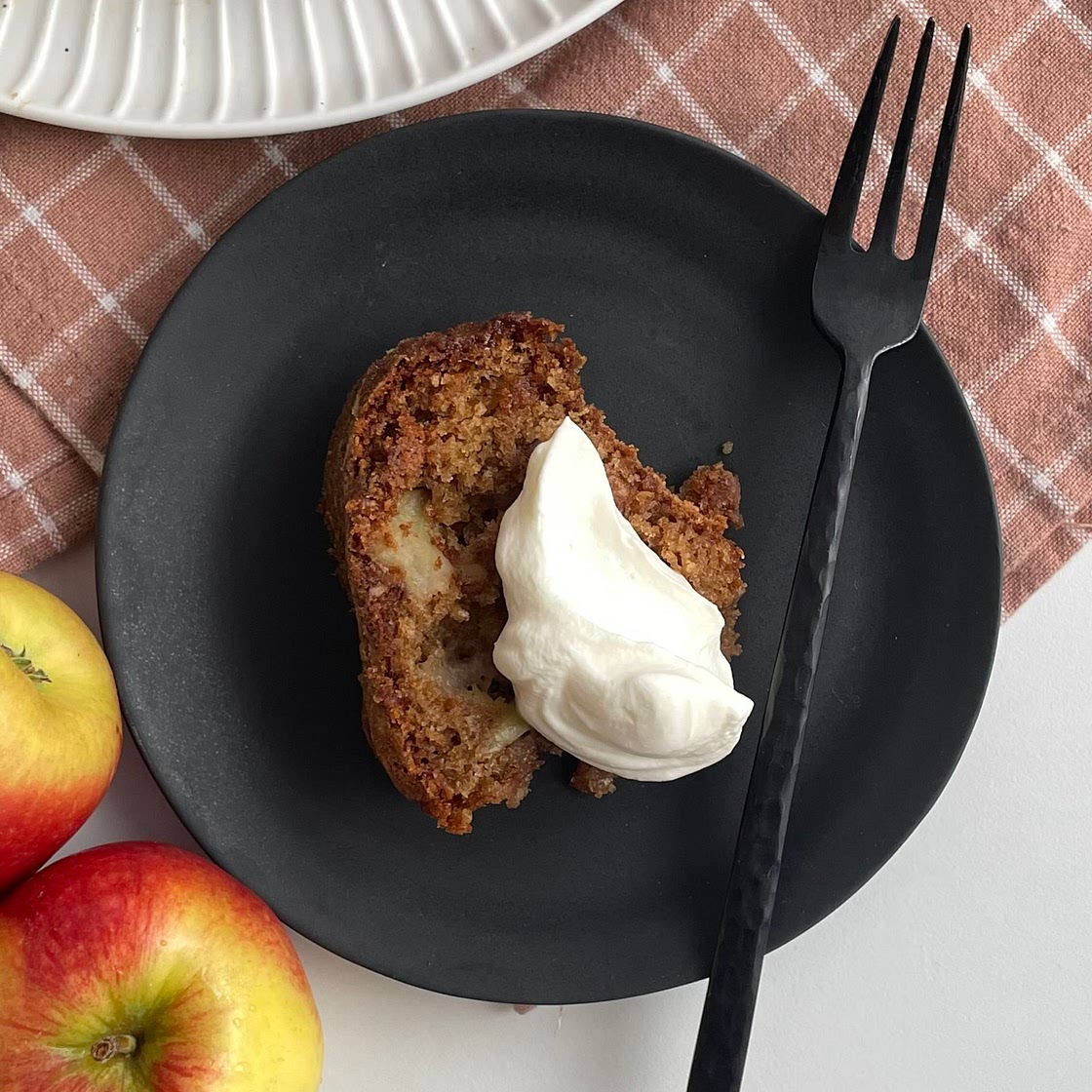 The best apple cake ever 🍎