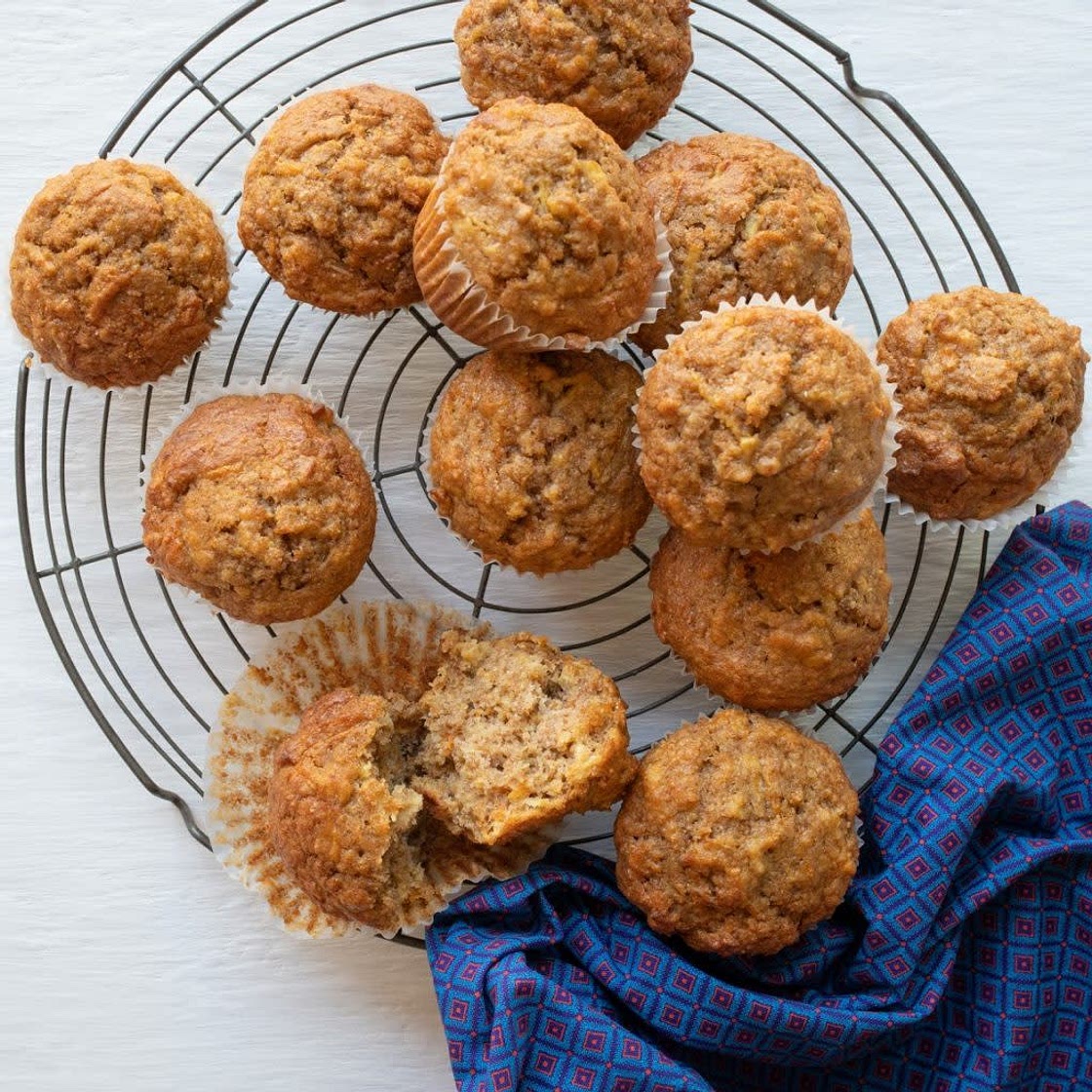 apple-and-cinnamon-muffins
