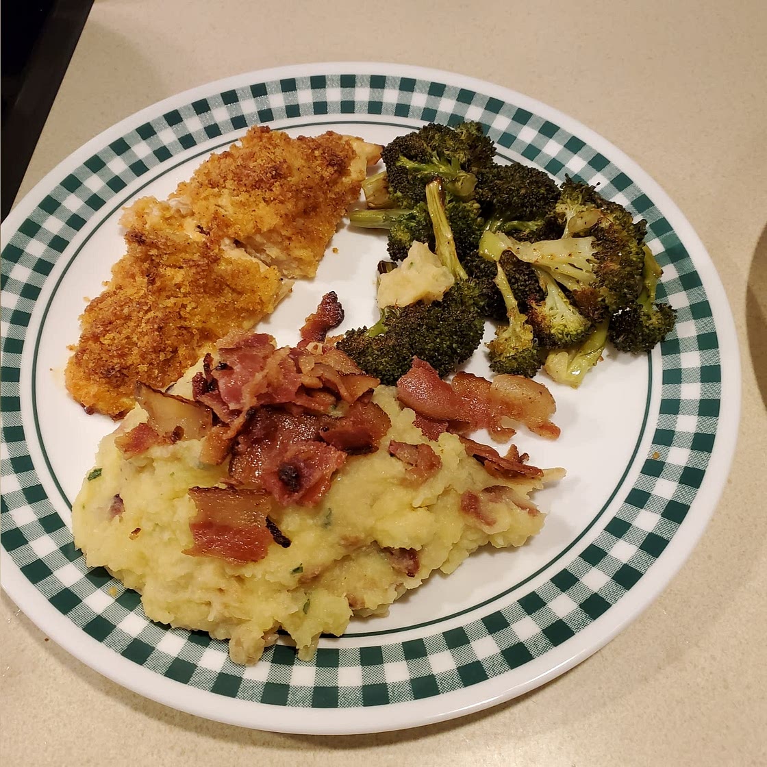Crispy Cheddar Chicken with Roasted Broccoli & Loaded Bacon Mashed Potatoes