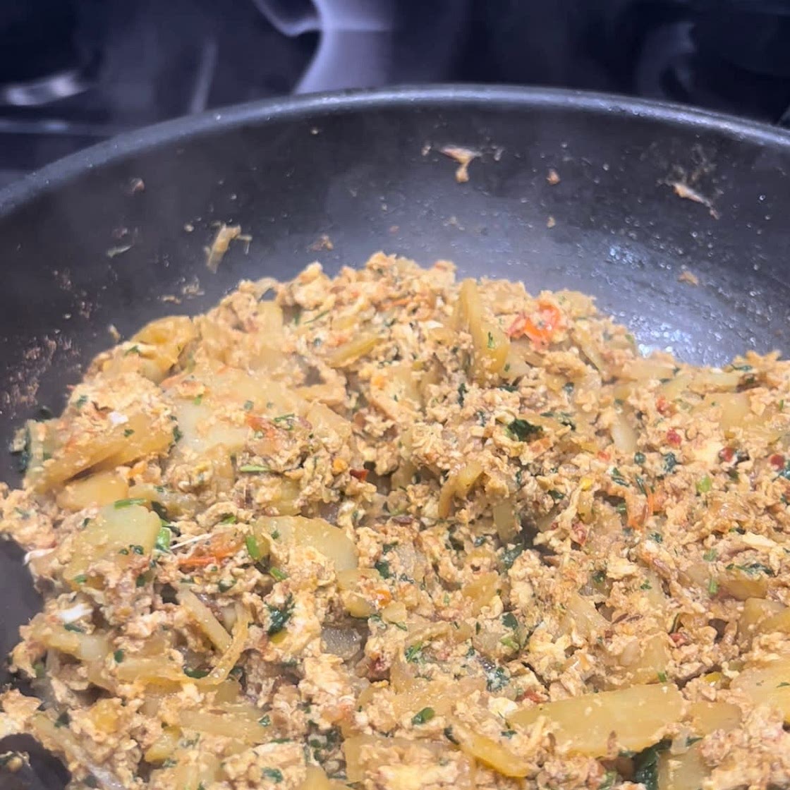 Aloo Anda (Potato and Egg curry) 