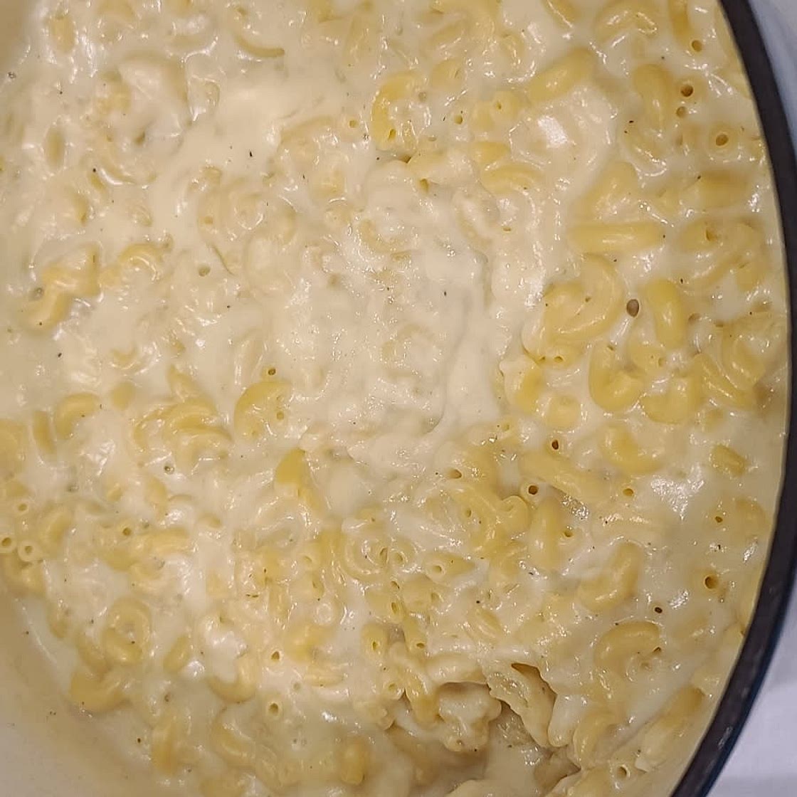 Stovetop Mac and Cheese with White Cheddar