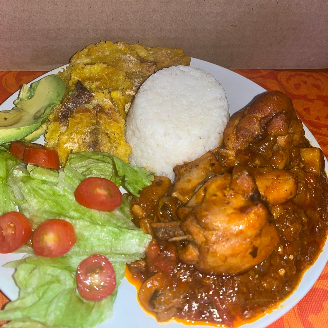 Pollo Guisado (Stewed Chicken)
