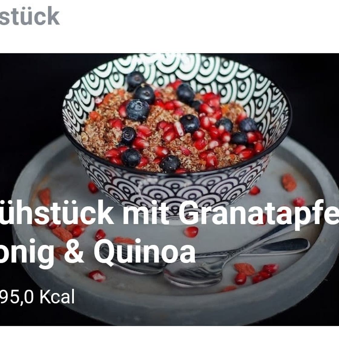 Quinoa with Granatapfel, Honig