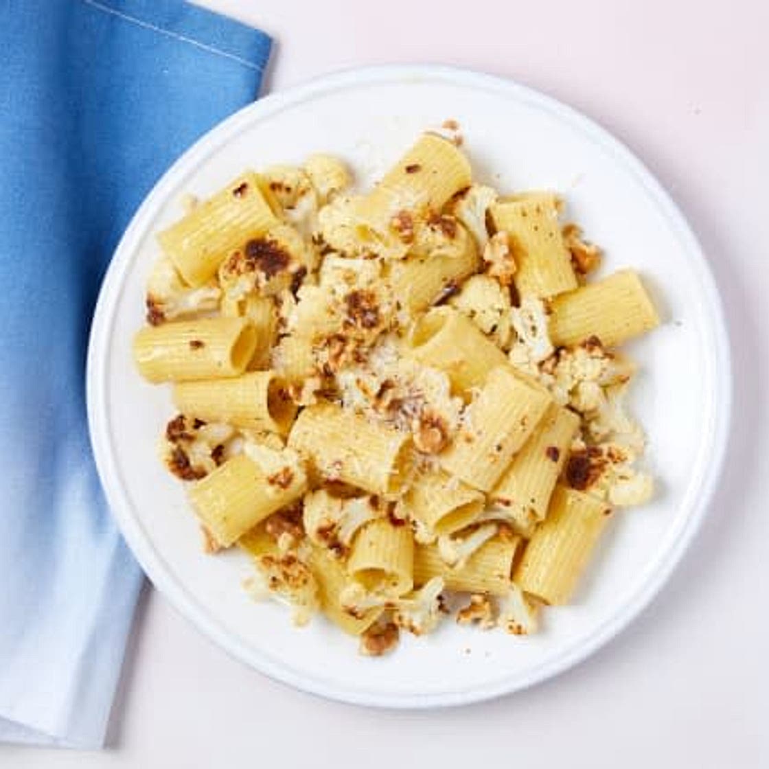 Roasted Garlic Cauliflower Pasta