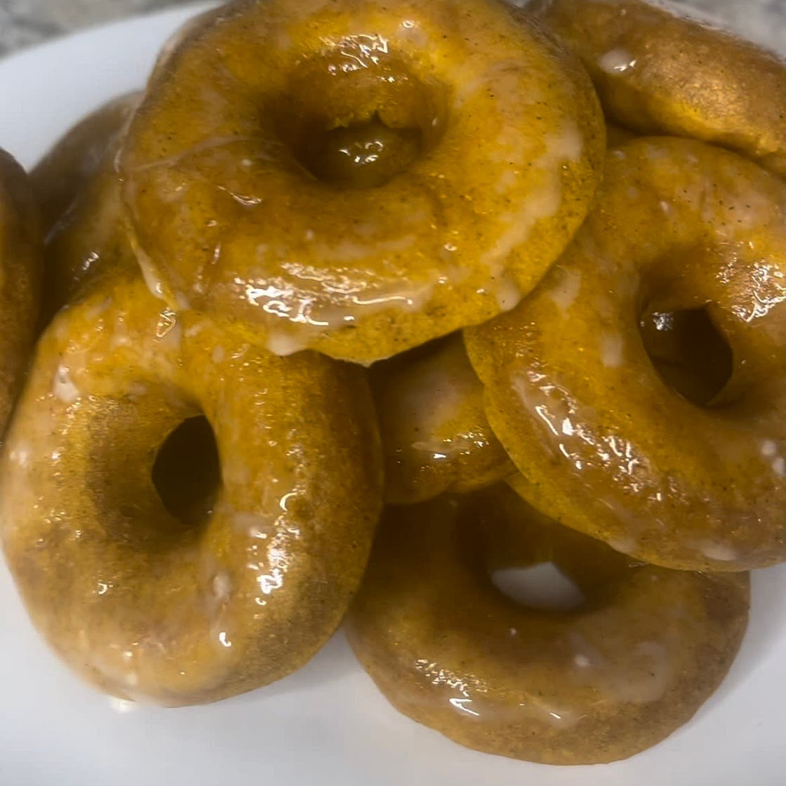 Pumpkin Spice Donuts (Baked)