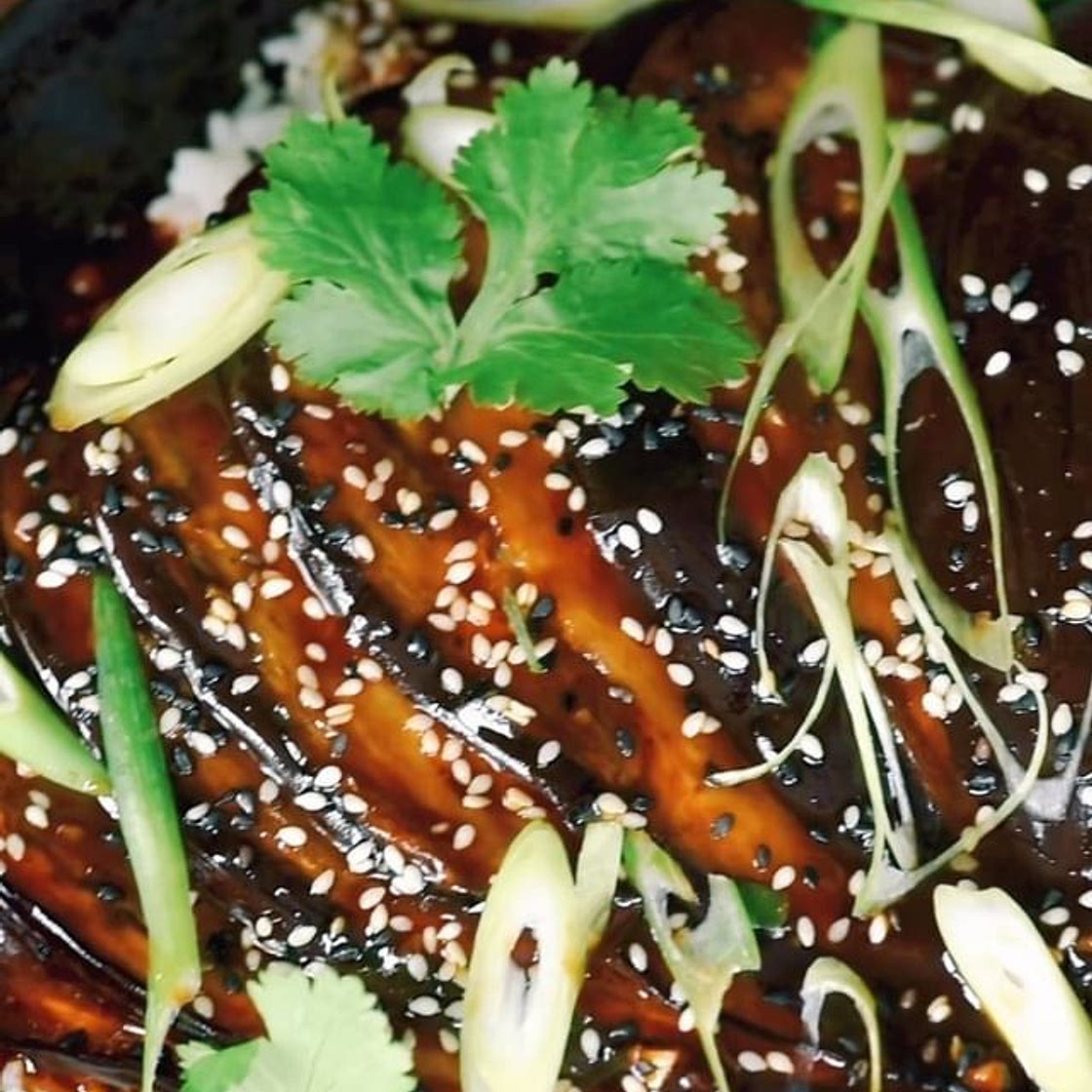 STICKY GOCHUJANG AUBERGINE 🍆