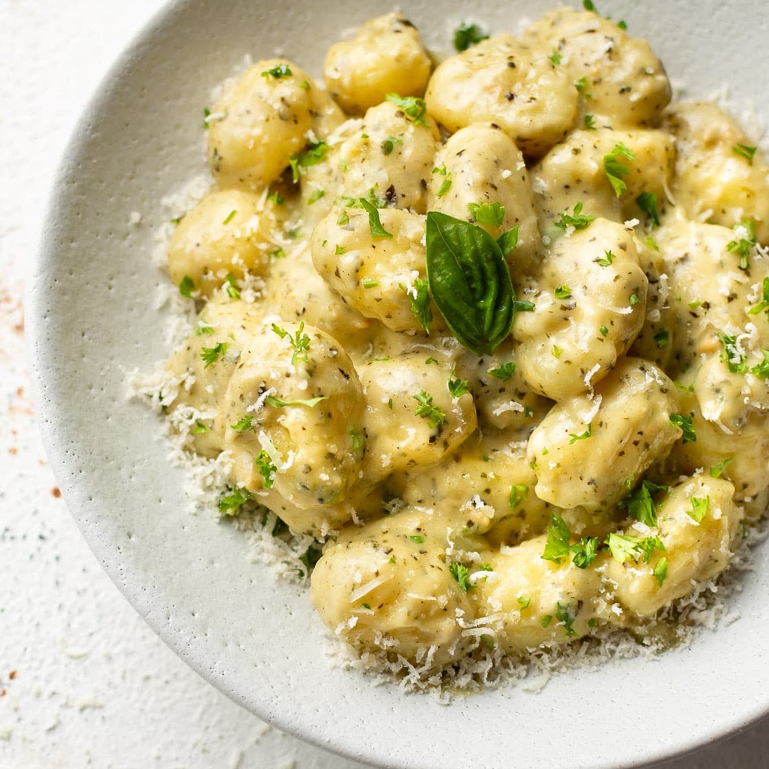 Pesto chicken gnocchi
