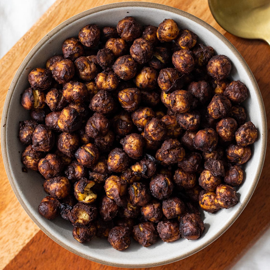 healthy vegan cocoa puffs (oil free air fried chickpeas)