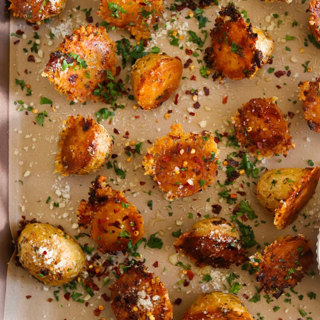 Crispy Parmesan Roasted Potatoes