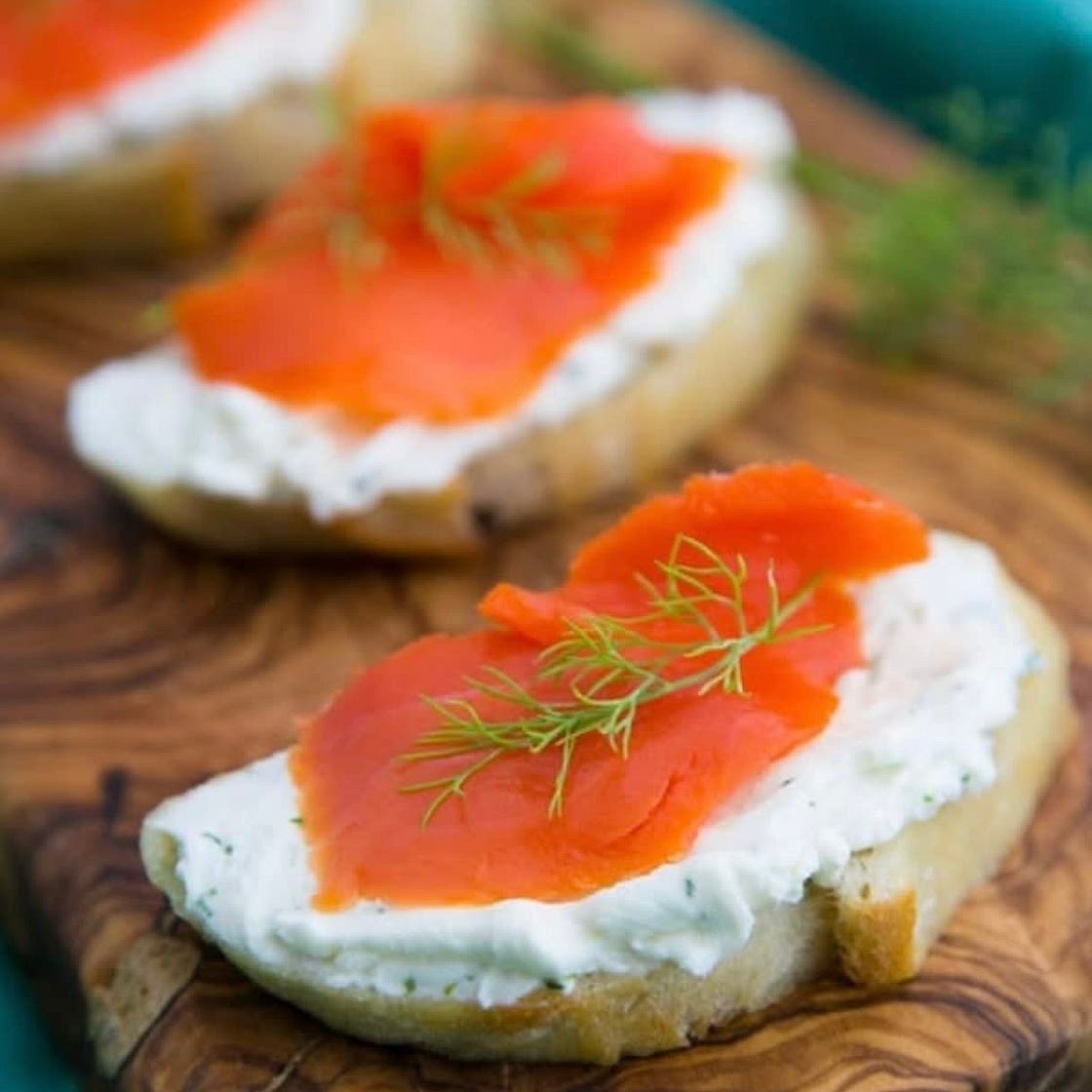 Salmon Sandwiches 