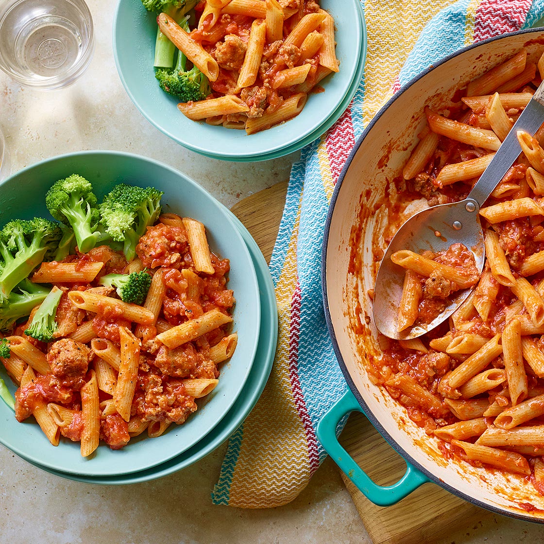 One-pan sausage pasta