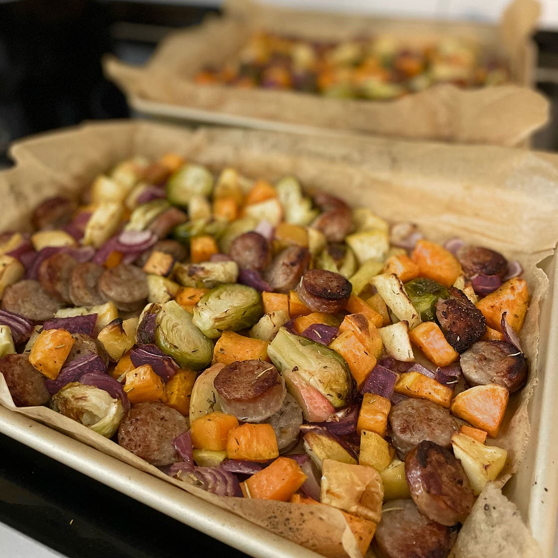 Autumn Sausage Veggie and Apple Sheet Pan Dinner