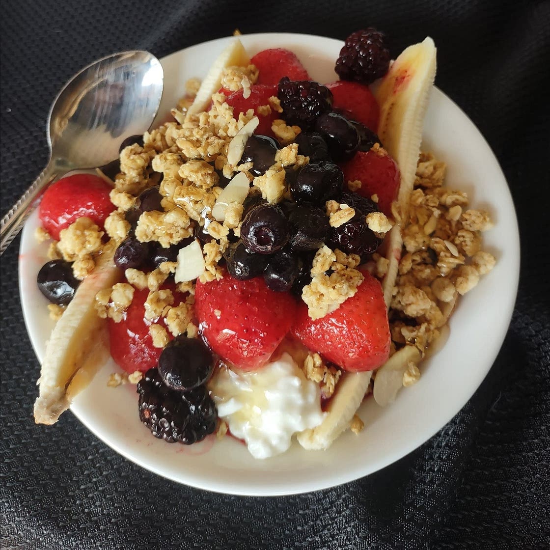 Healthy Breakfast Banana Split