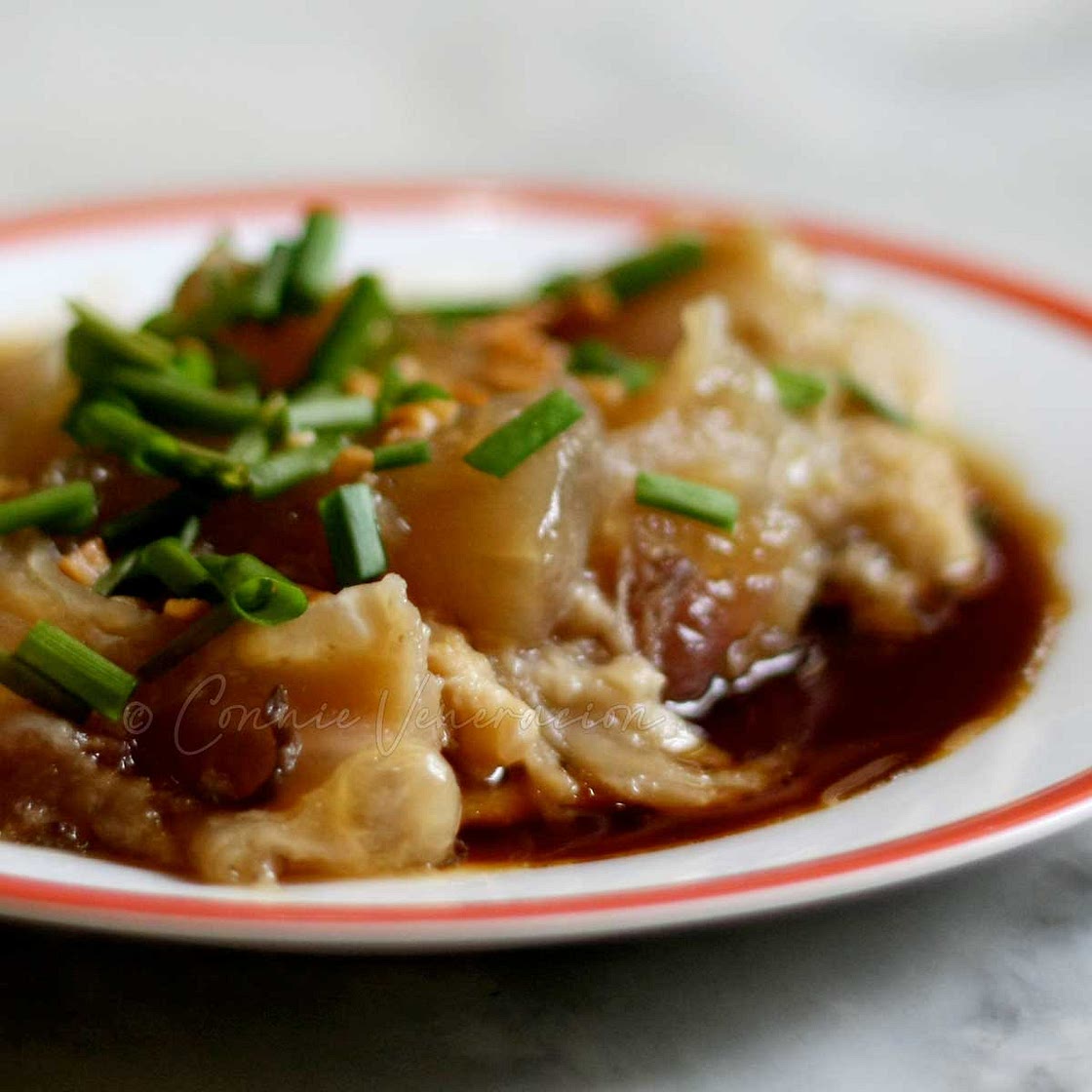 Slow cooker Chinese-style beef tendon
