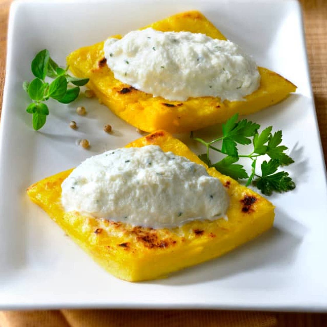 Baccalà alla veneziana con polenta