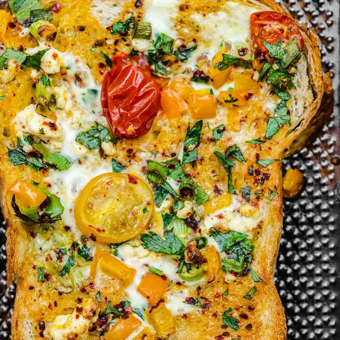 Egg Toast with Vegetables (Healthy Breakfast Recipe)