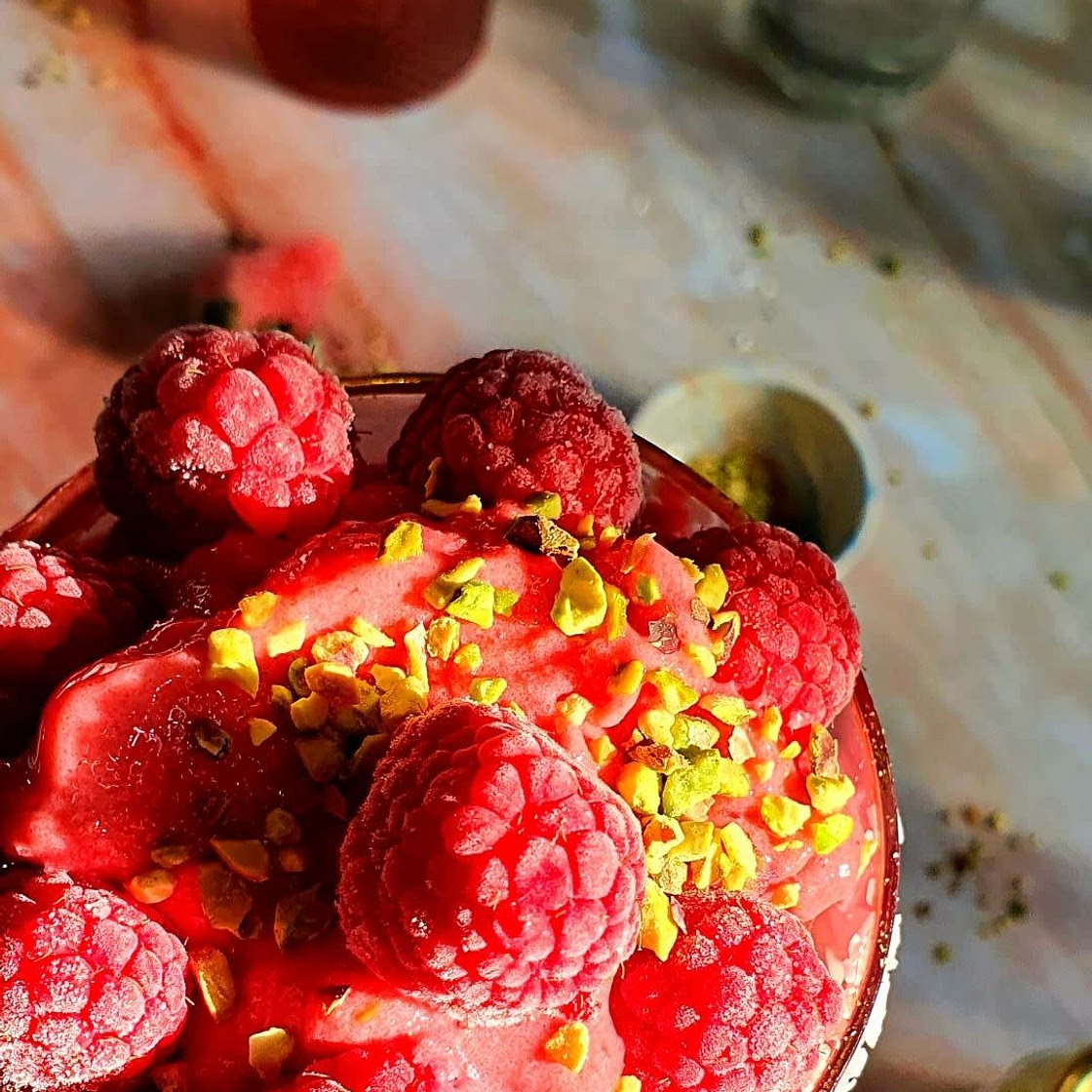 Flamingo Strawberry Smoothie Recipe