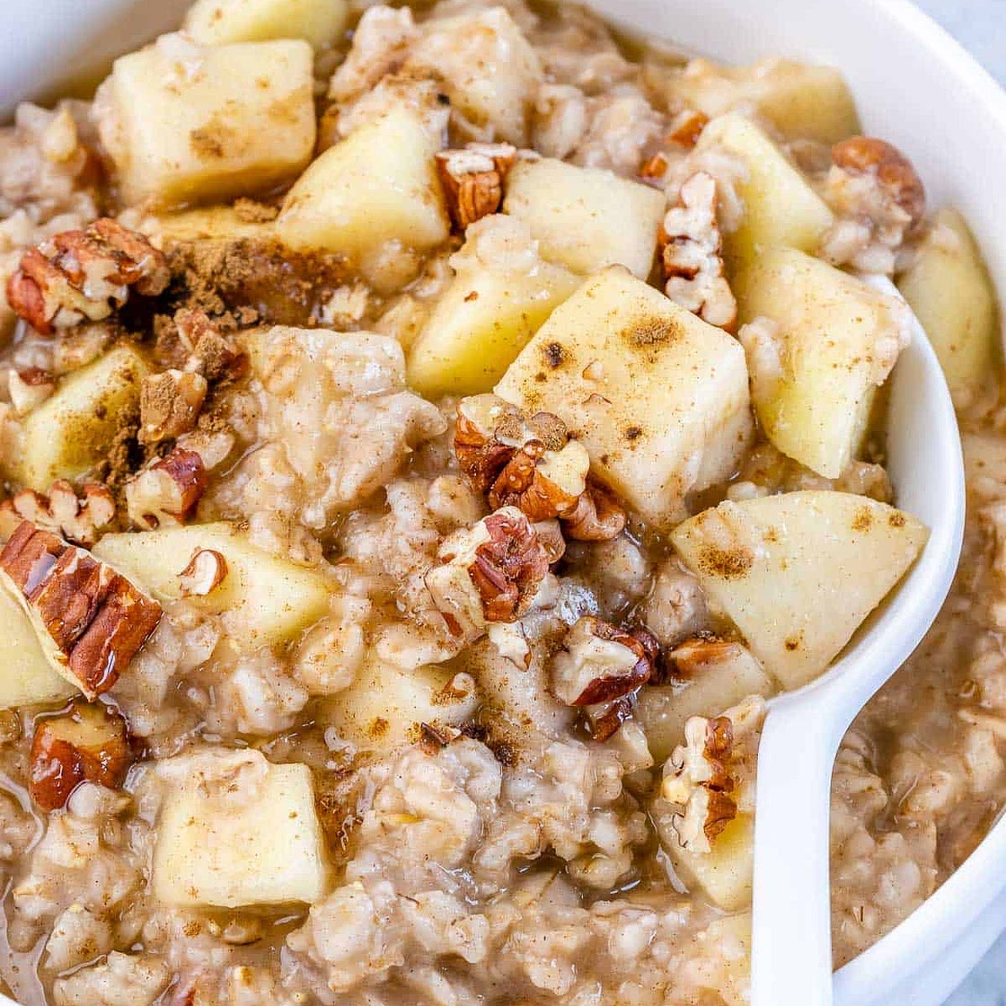 Apple & Cinnamon Oatmeal with Protein