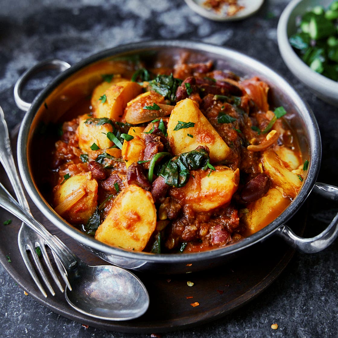 Kidney Bean and Potato Curry with Spinach - Good Eatings