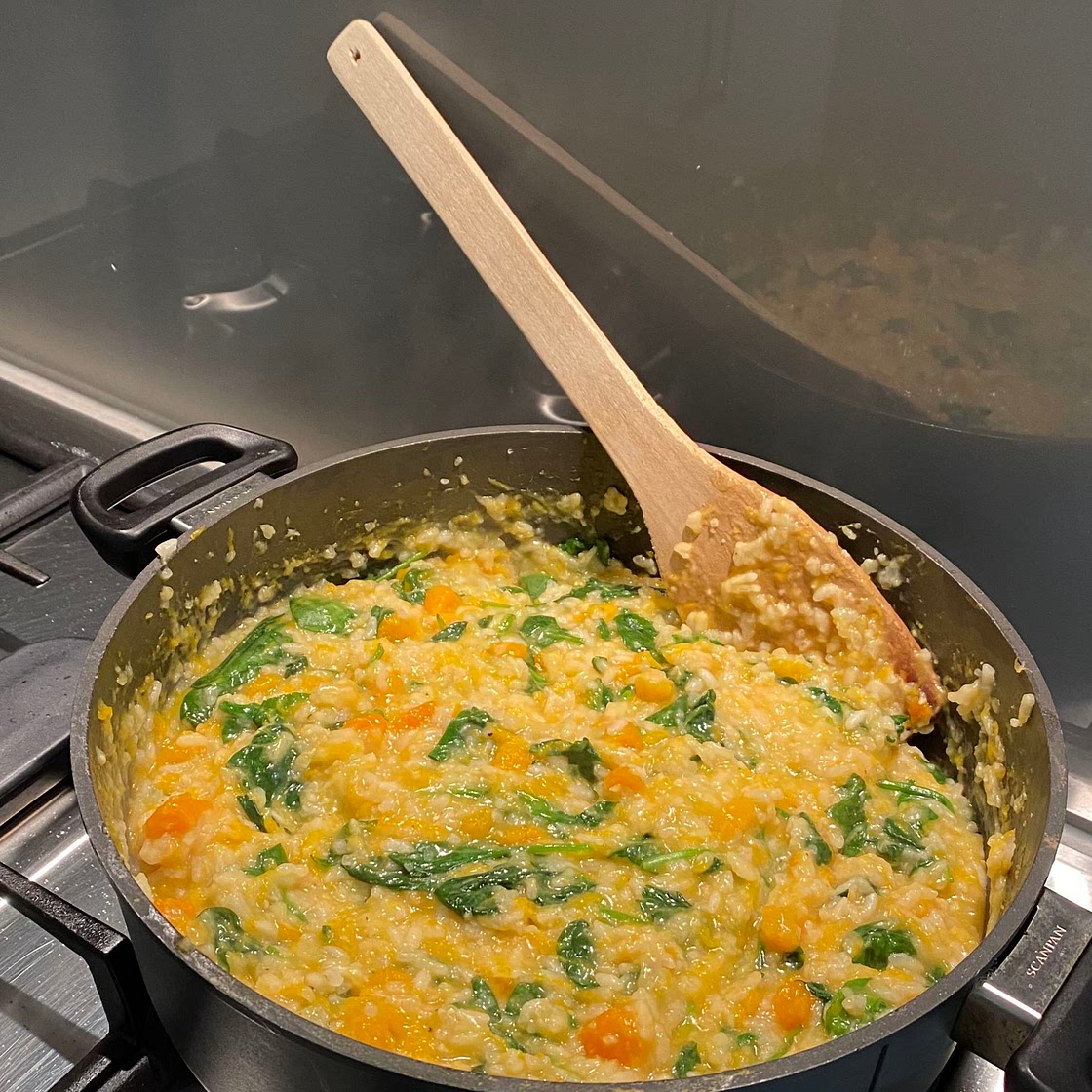 baked pumpkin & spinach risotto 🥬