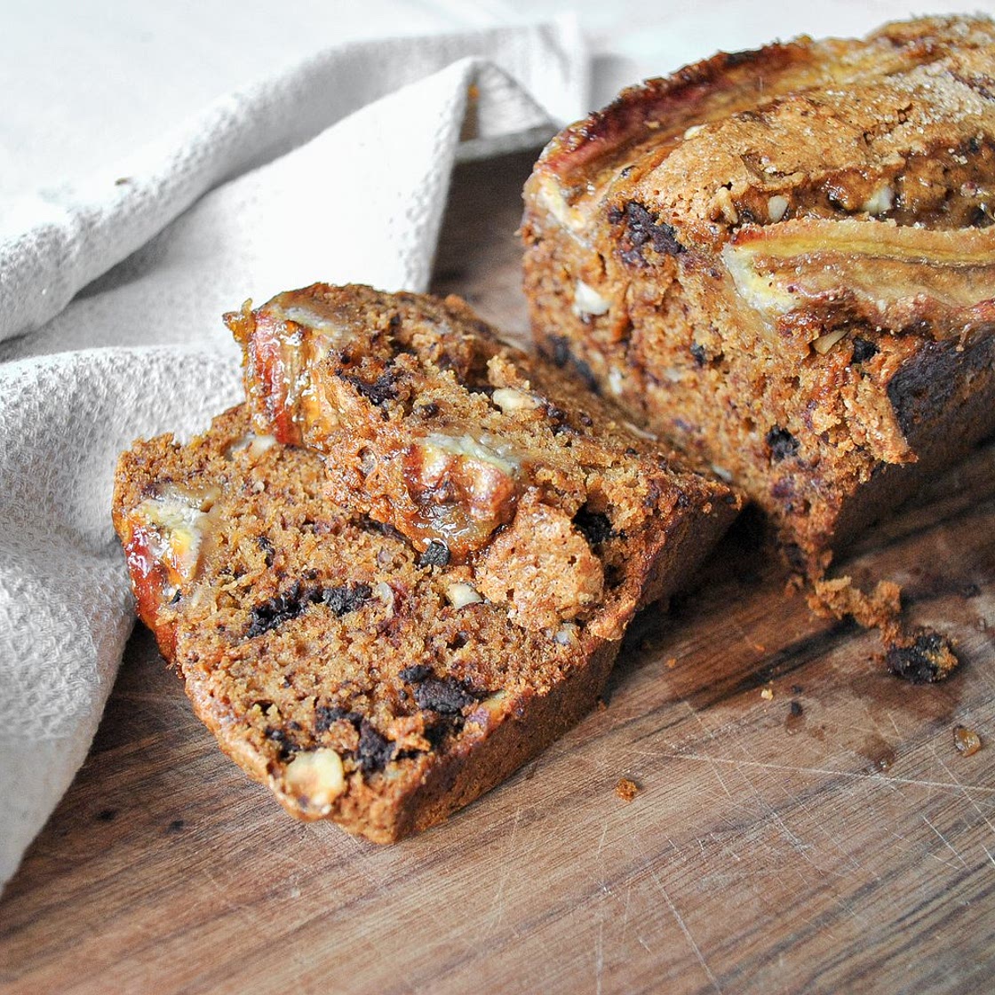 Pumpkin Spice Chocolate Chip Banana Bread (VG) — Charlotte Cohen Cooks