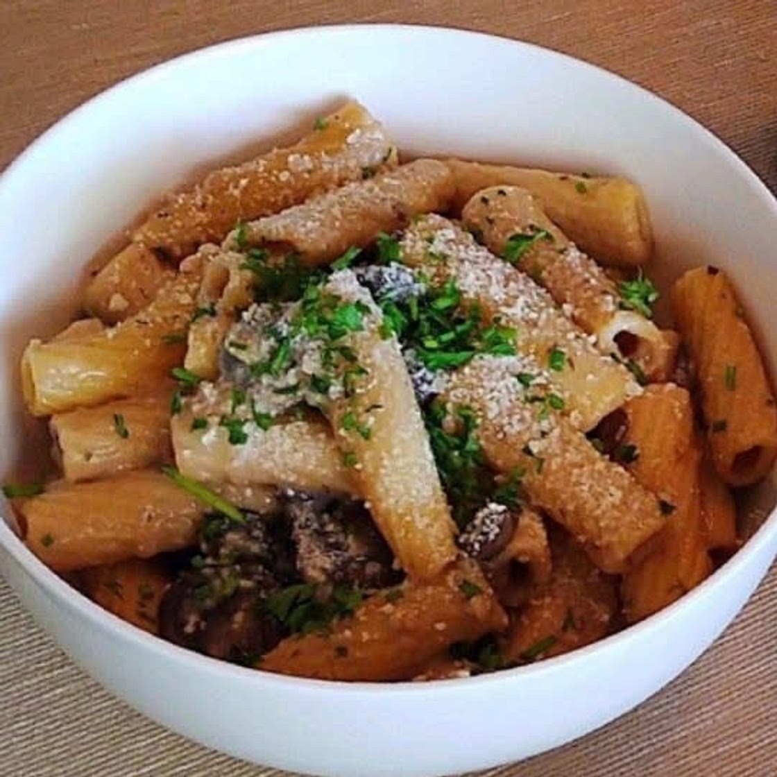 Pasta with Mushroom Herb Cream Sauce