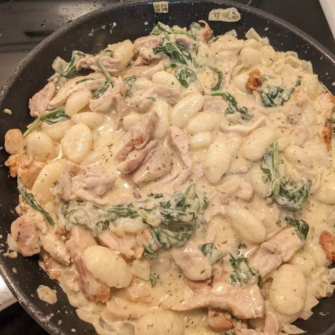 Creamy Spinach Chicken Gnocchi