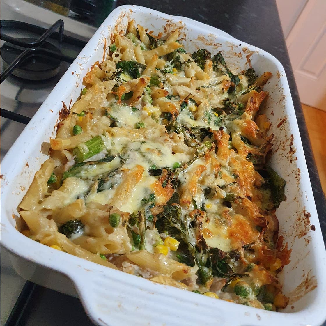 Healthier Creamy Tuna Pasta Bake