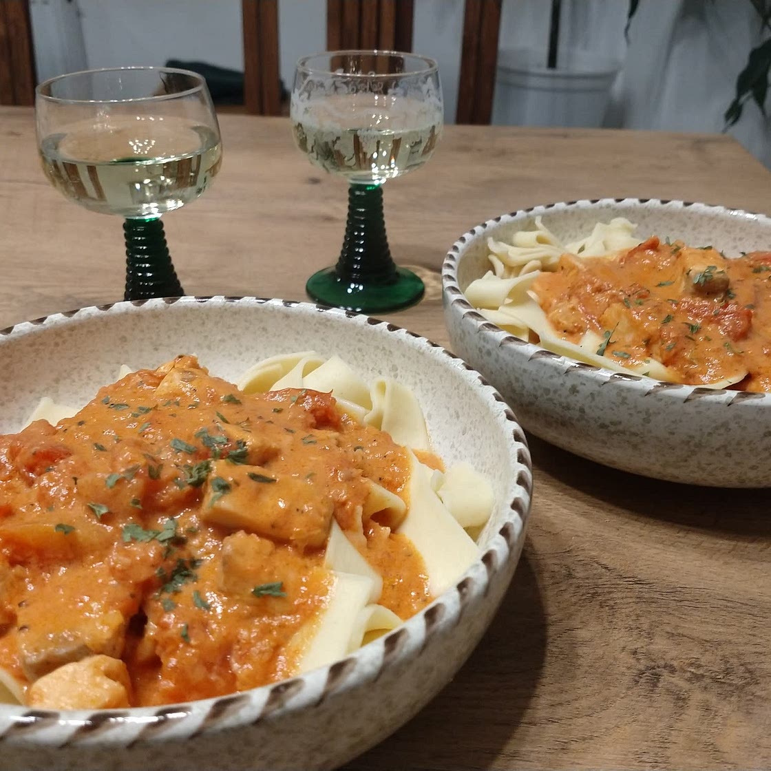 Tagliatelle al Salmone