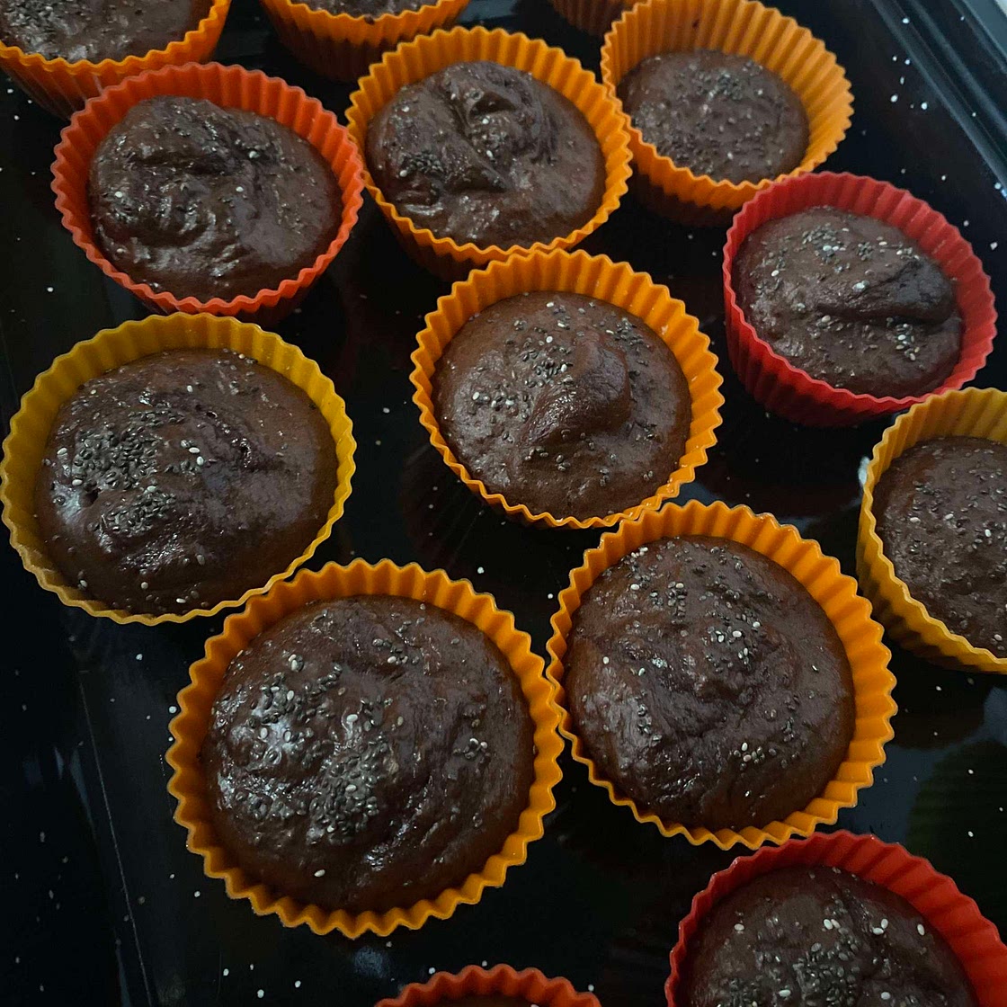 Low cal chocolate muffins