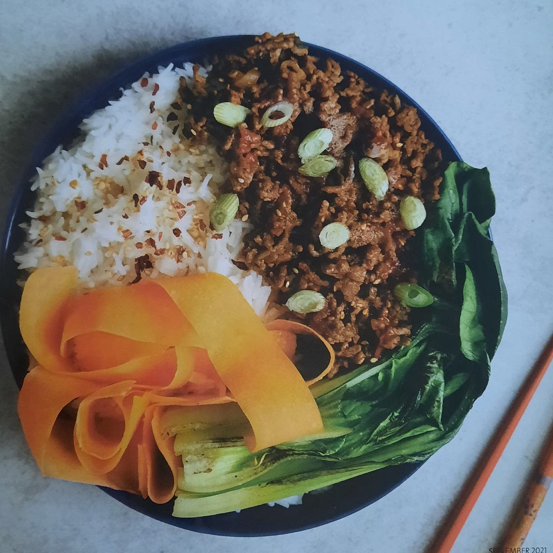 Spicy beef and rice bowls