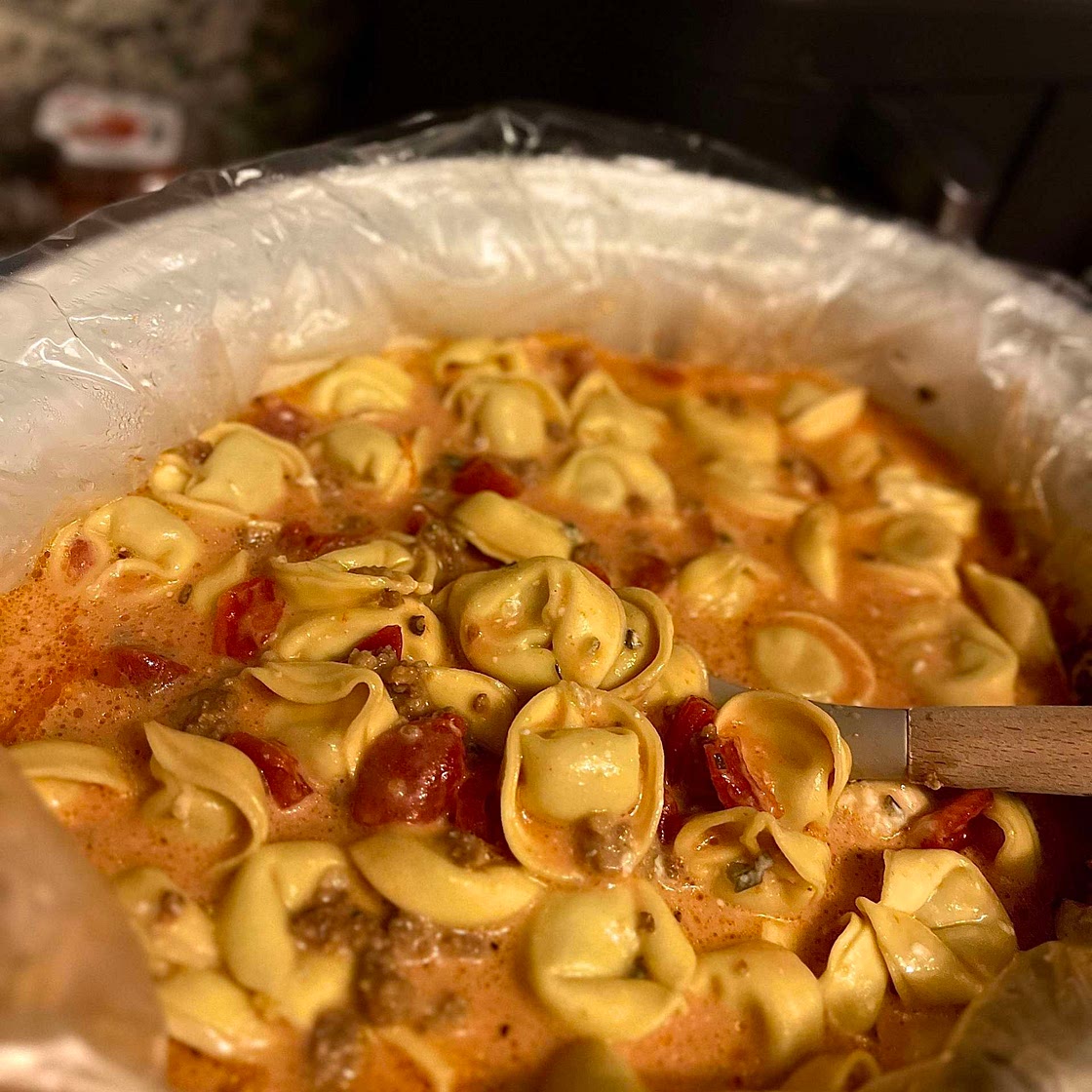 Crockpot Sausage Tomato Tortellini Soup