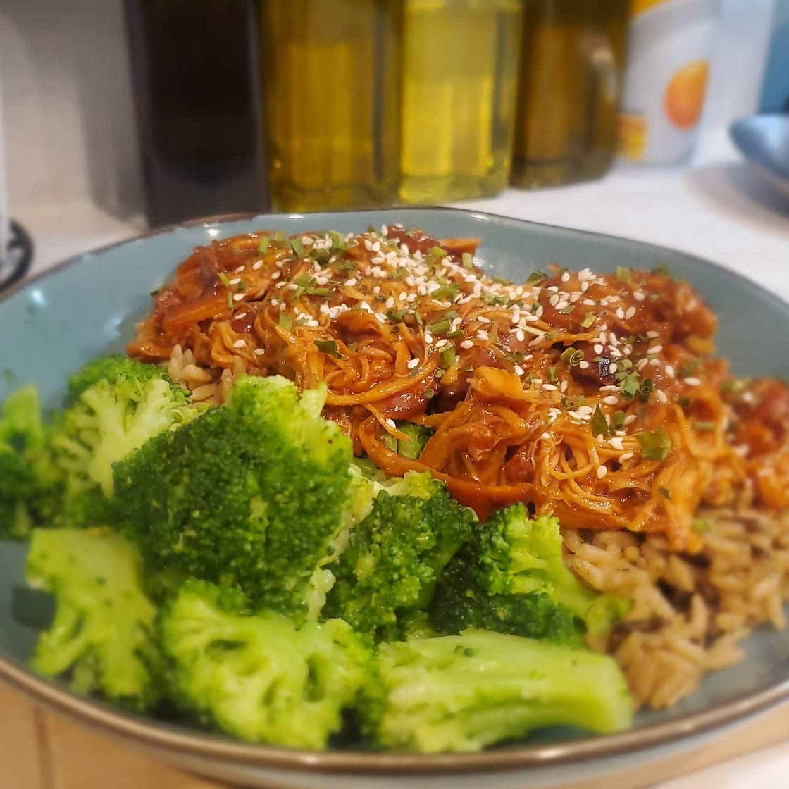 Honey Garlic Chicken (Slow Cooker)