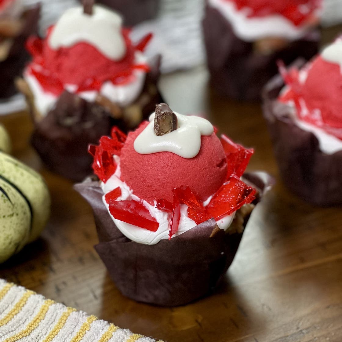 Poisoned Apple Cupcake (Disney World Copycat)