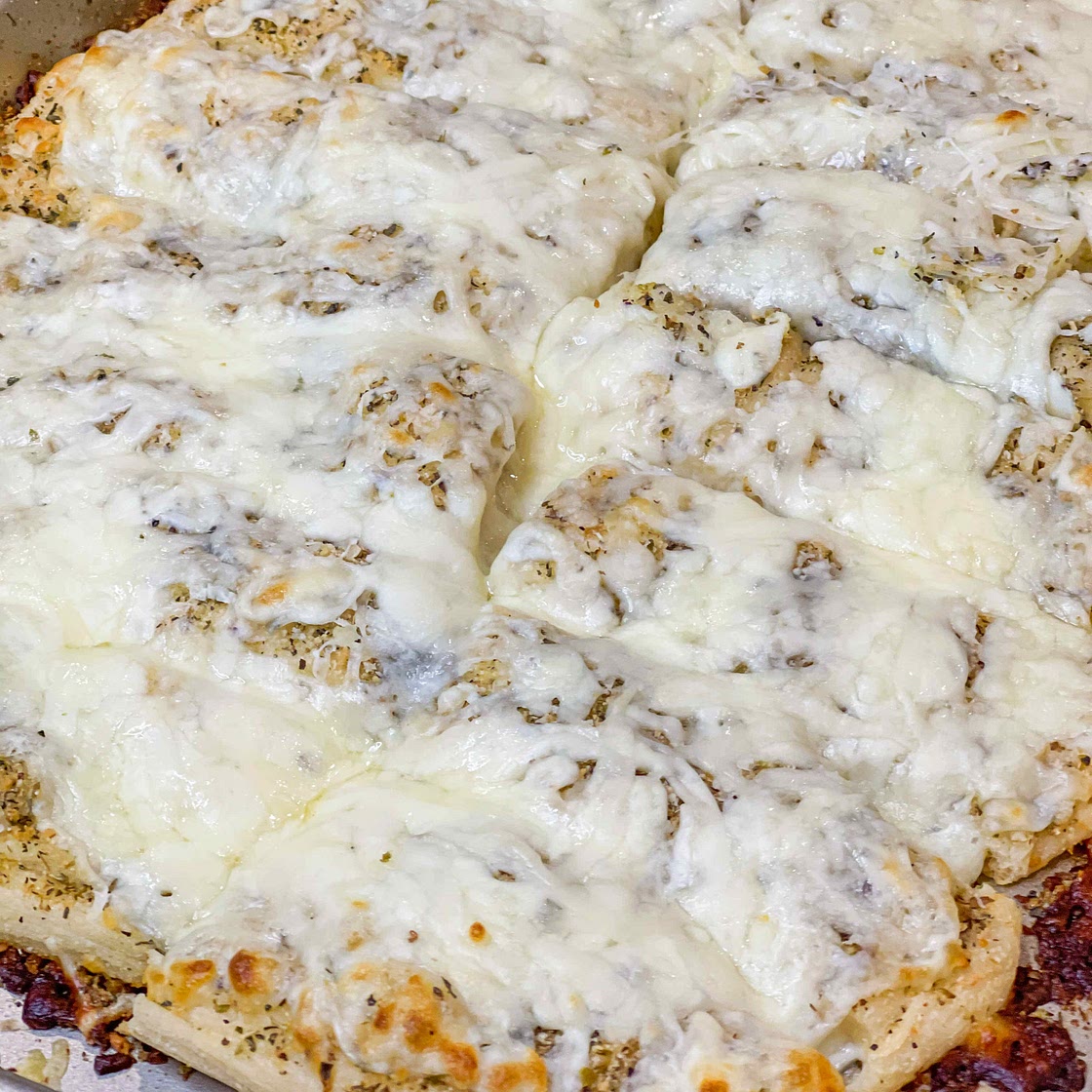 The ultimate cheesy bread sticks 