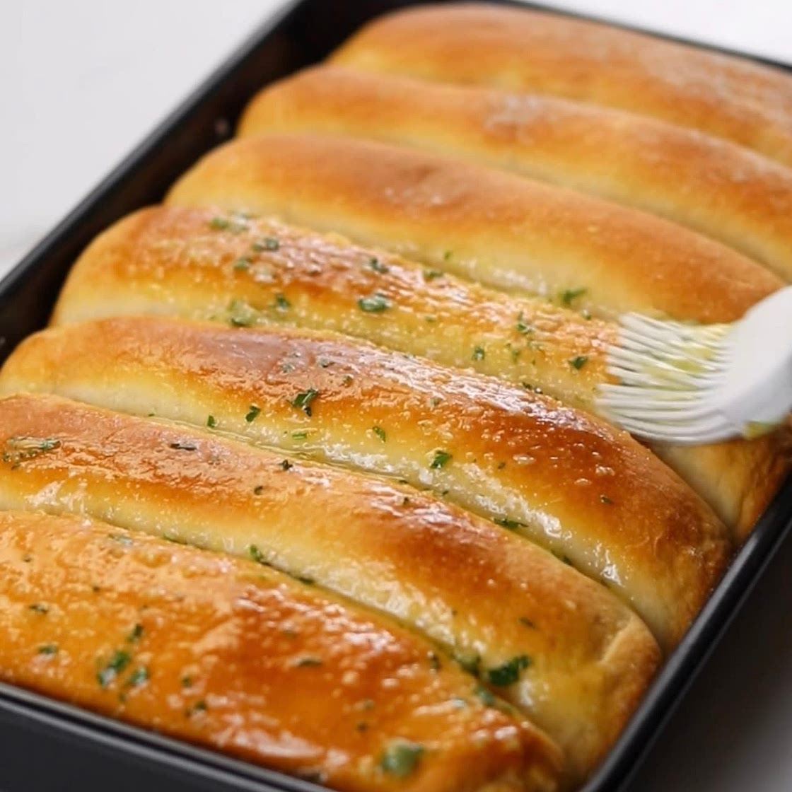 Cheesy garlic bread 