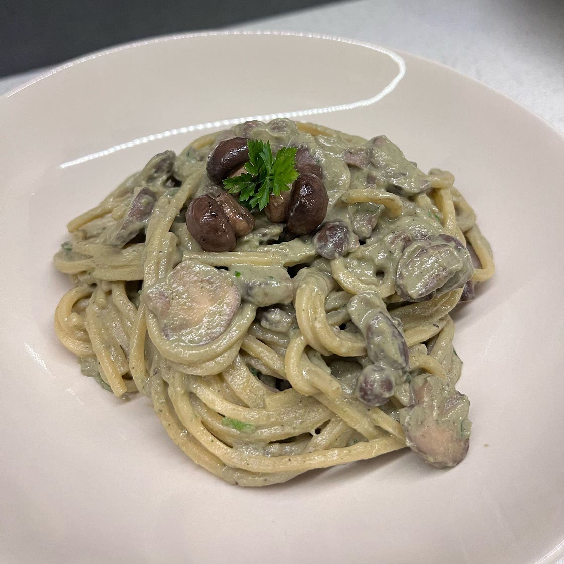 GARLIC MUSHROOM PASTA
