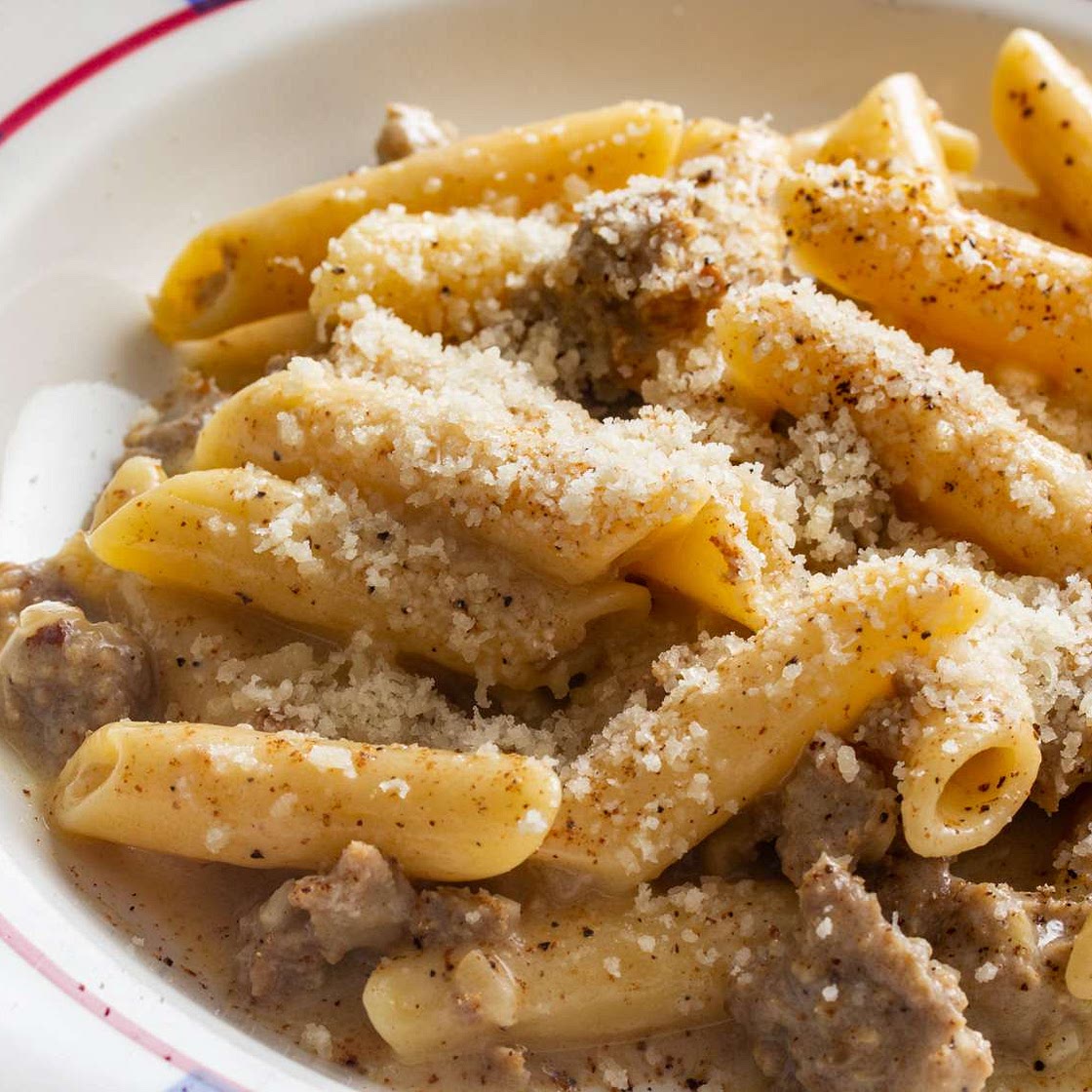 Pasta alla Norcina (Creamy Pasta With Sausage) Recipe