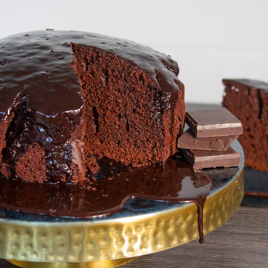 Slow Cooker Chocolate Cake