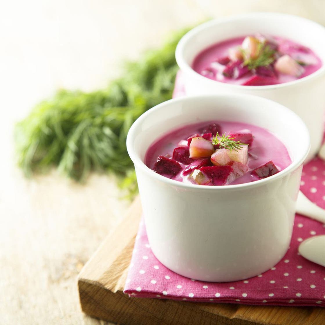 Lithuanian Cold Beet Soup (Saltibarsciai)
