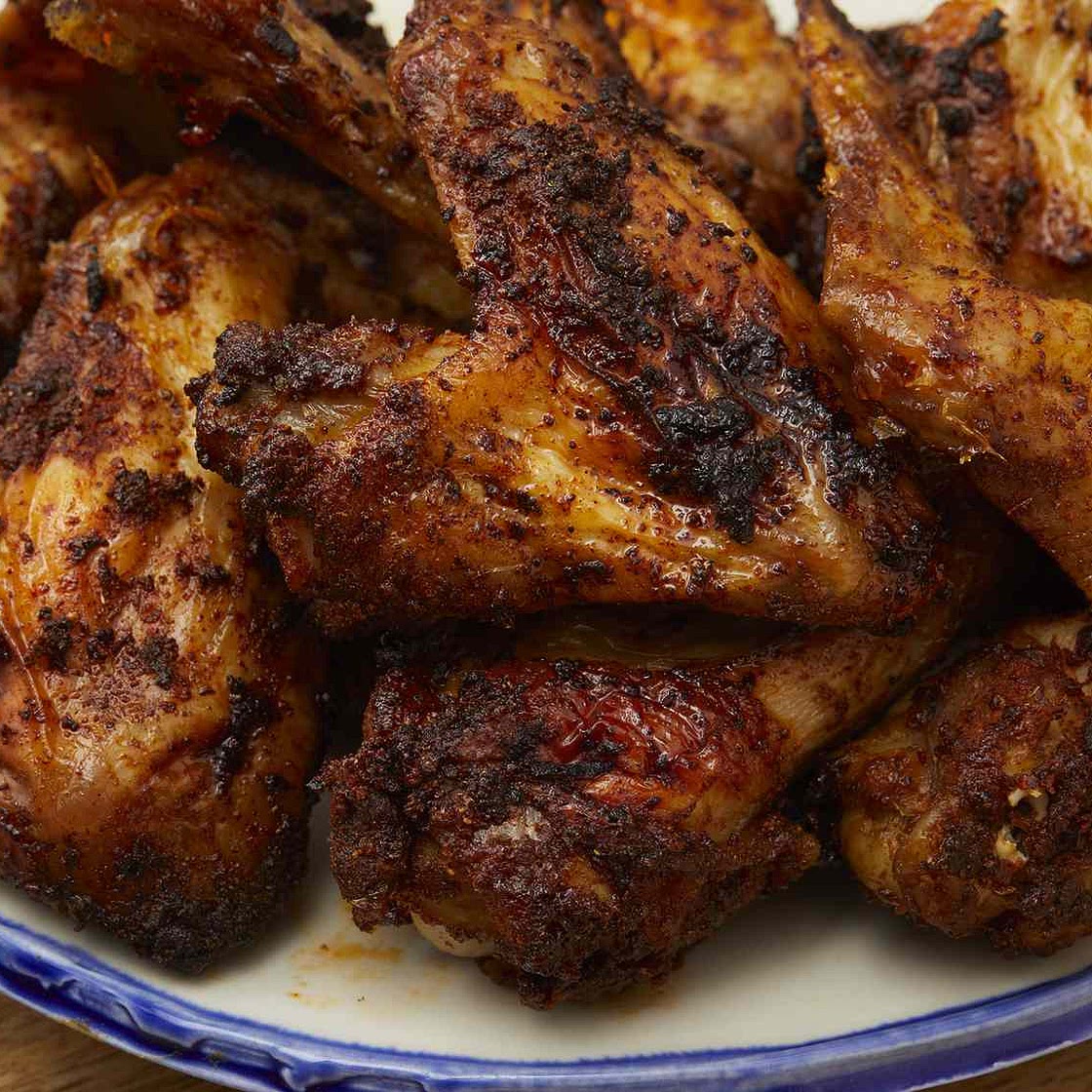 Dry-Rub Air-Fried Chicken Wings